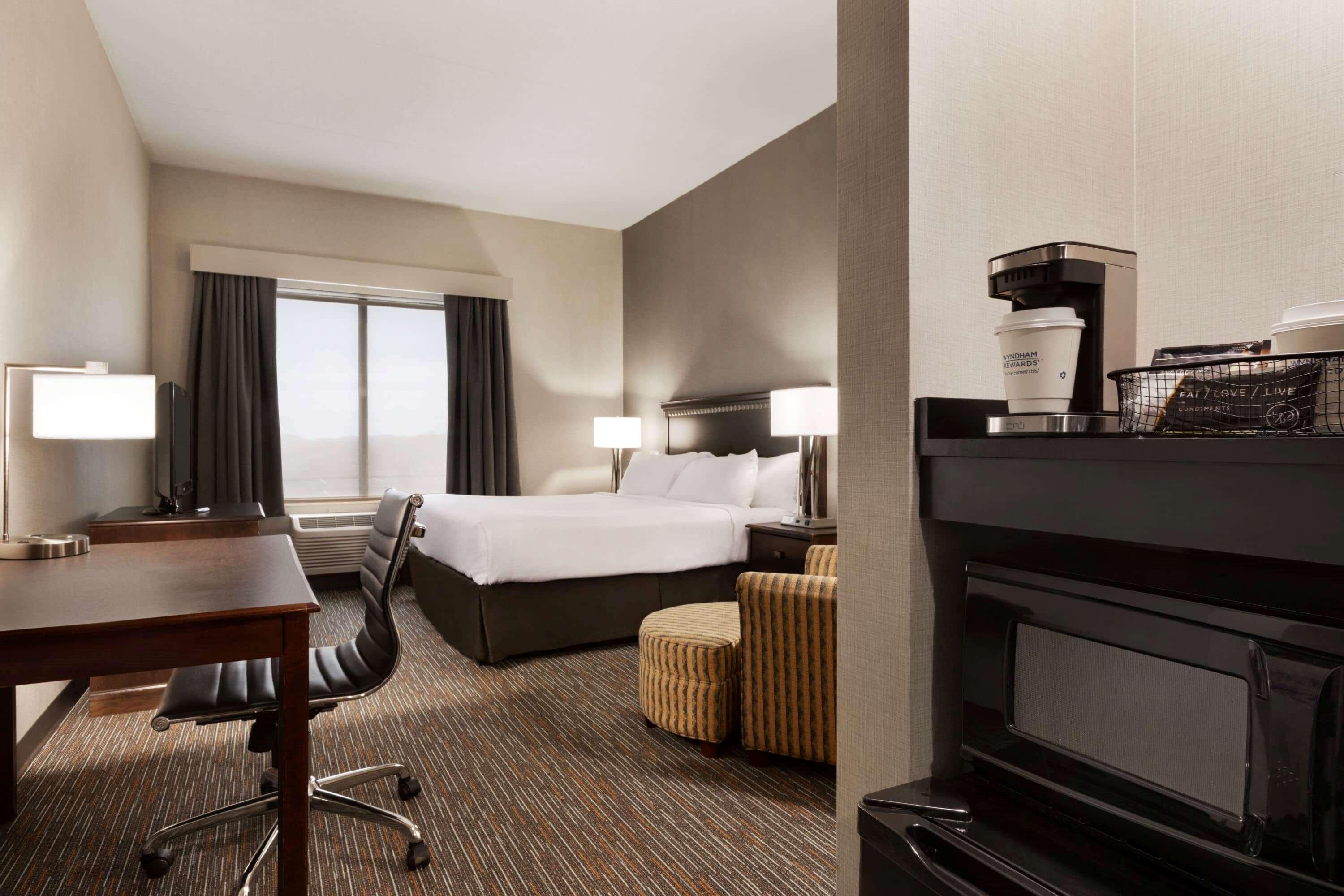 Wingate By Wyndham Bridgeport Clarksburg Hotel Buitenkant foto