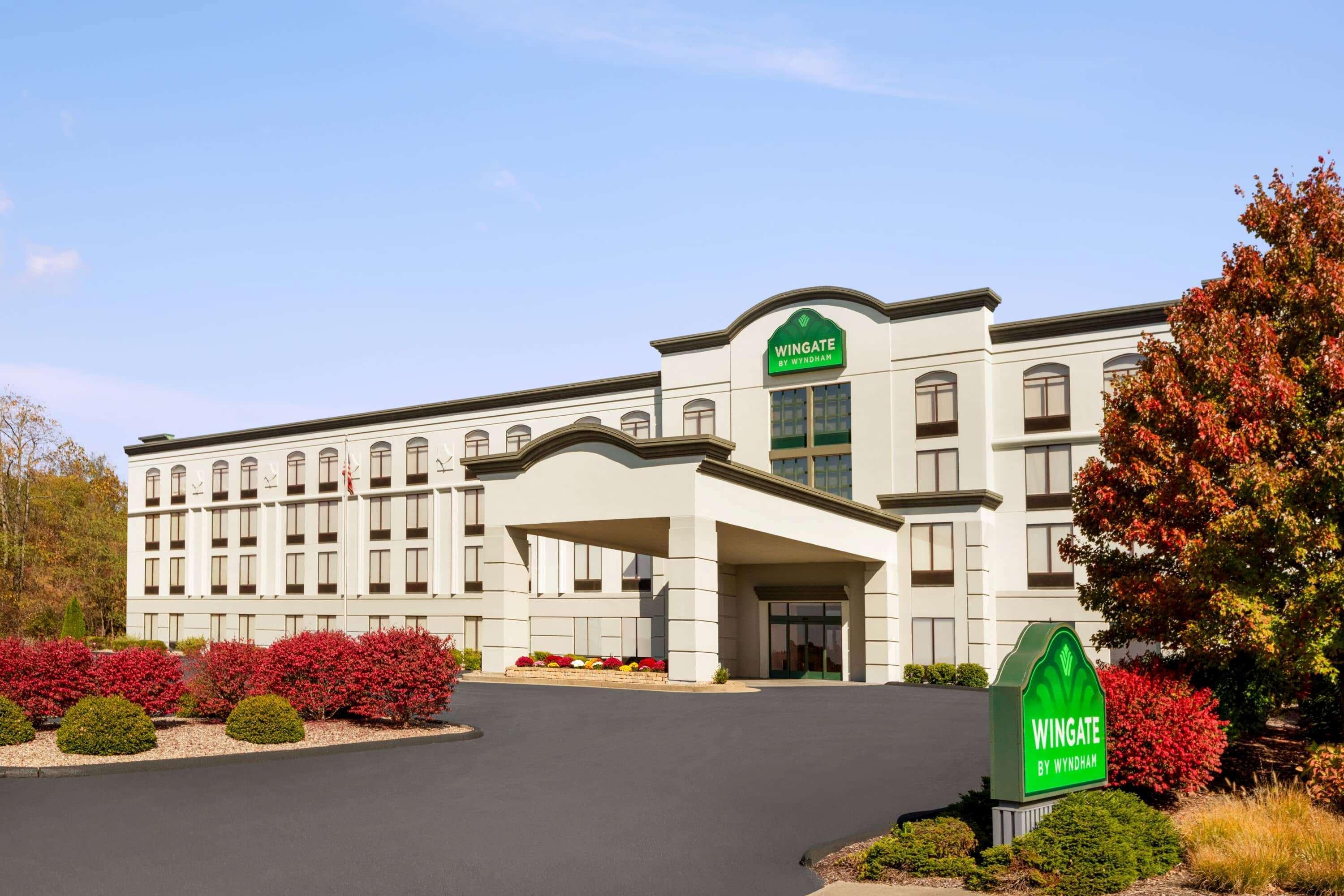 Wingate By Wyndham Bridgeport Clarksburg Hotel Buitenkant foto