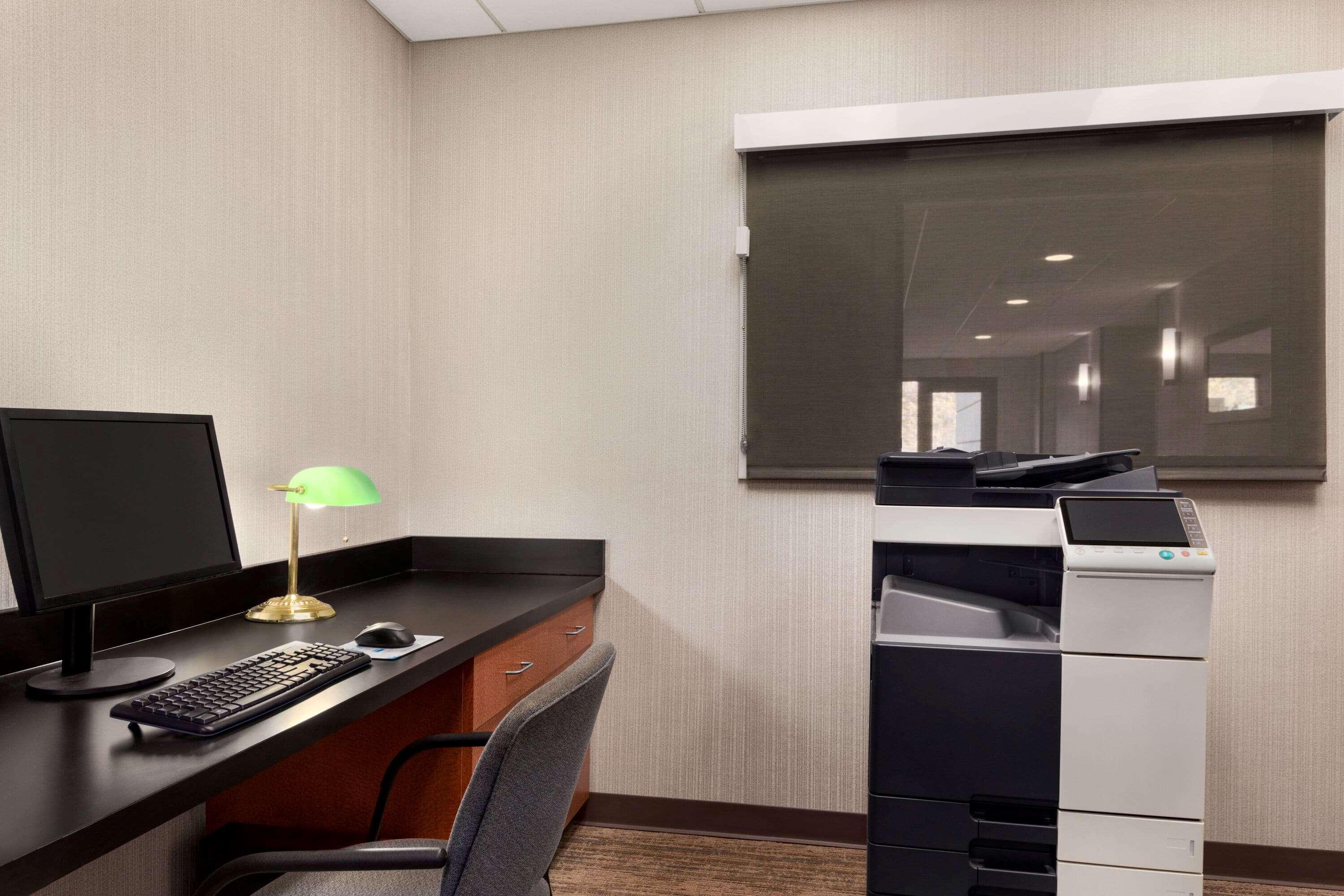 Wingate By Wyndham Bridgeport Clarksburg Hotel Buitenkant foto
