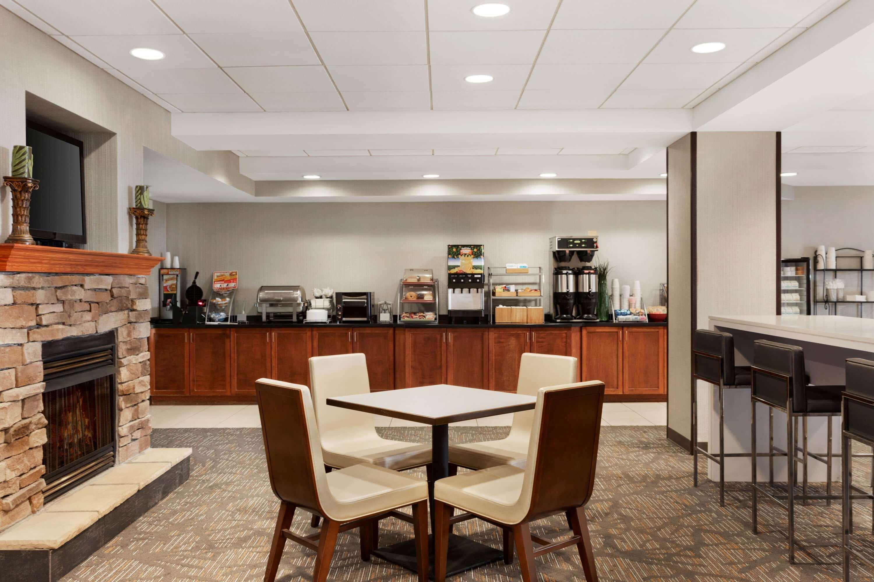 Wingate By Wyndham Bridgeport Clarksburg Hotel Buitenkant foto